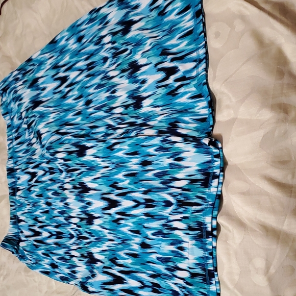 NWT EAST 5th petite pants - Picture 3 of 4